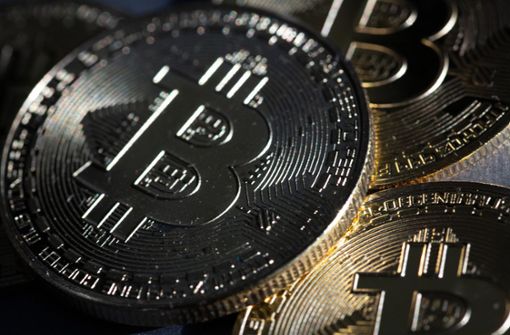 Auch die Krypto-Währung Bitcoin ging vergangene Woche auf Zickzackkurs. Foto: dpa/Fernando Gutierrez-Juarez