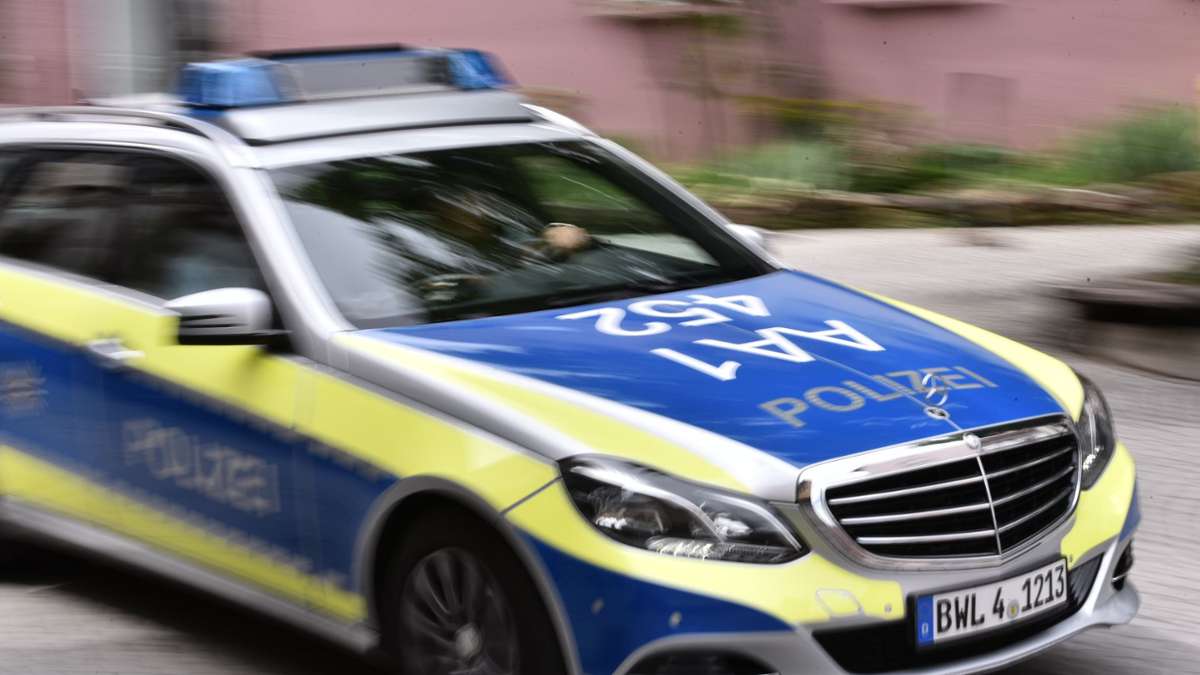 Fahrerflucht in Remshalden: 18-Jähriger bleibt schwer verletzt liegen