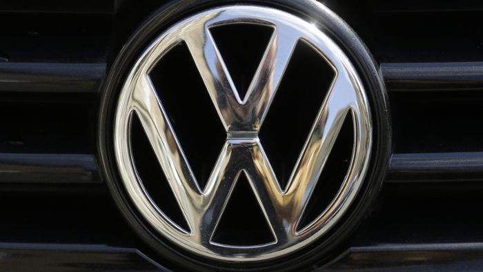 VW lässt Schriftzug „Volkswagen Halle“ abdecken