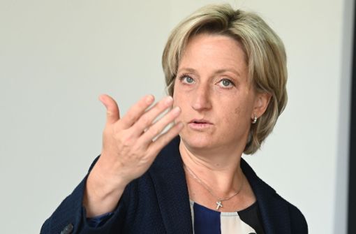 Wirtschaftsministerin Nicole Hoffmeister-Kraut: „Für die deutsche Wirtschaft wäre eine Regierung ohne CDU-Beteiligung nicht von Vorteil.“ Foto: dpa/Uli Deck