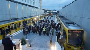 Stuttgarter Stadtbahn bis zum Flughafen offiziell eröffnet