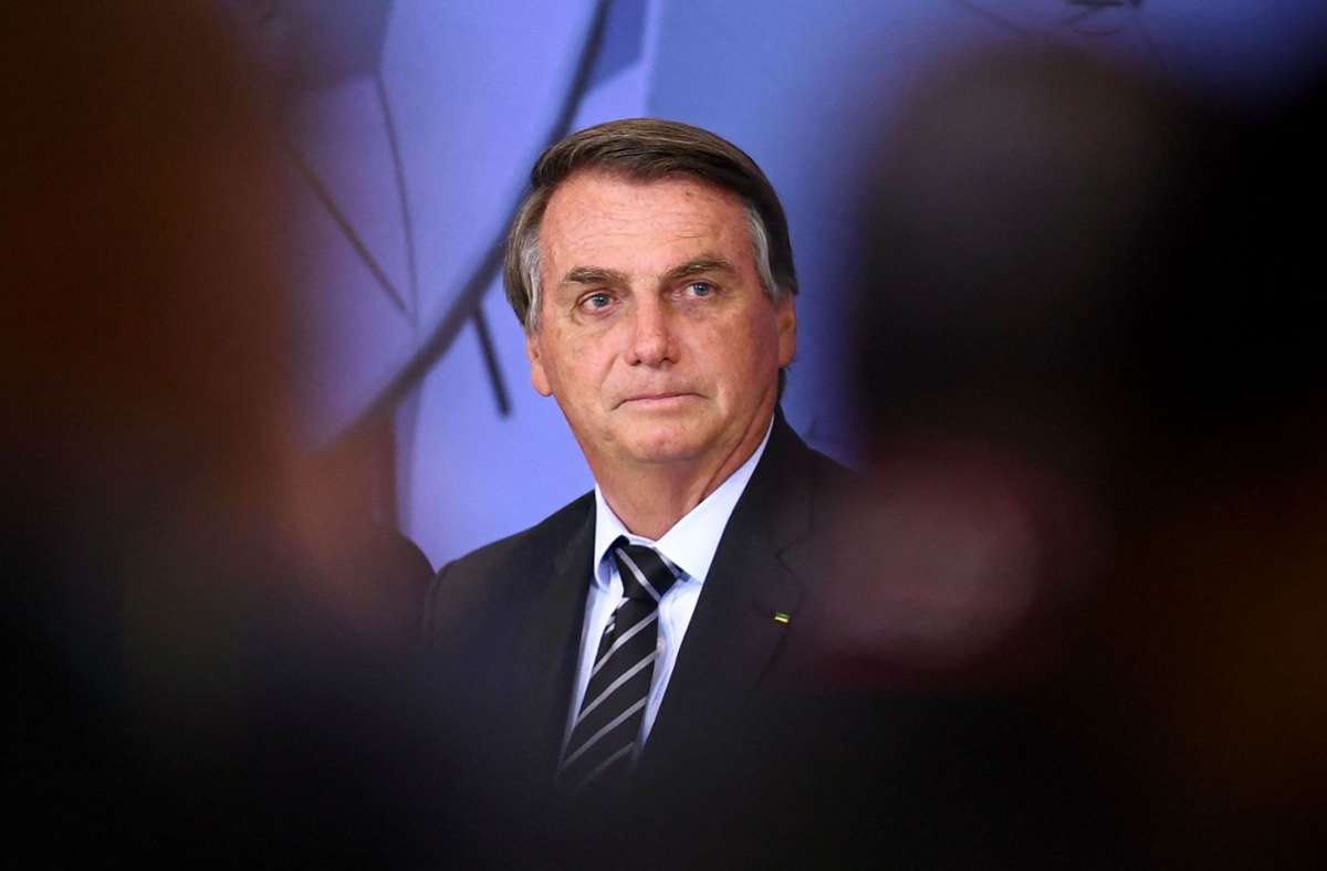 Brasiliens Präsident: Jair Bolsonaro in Krankenhaus eingeliefert