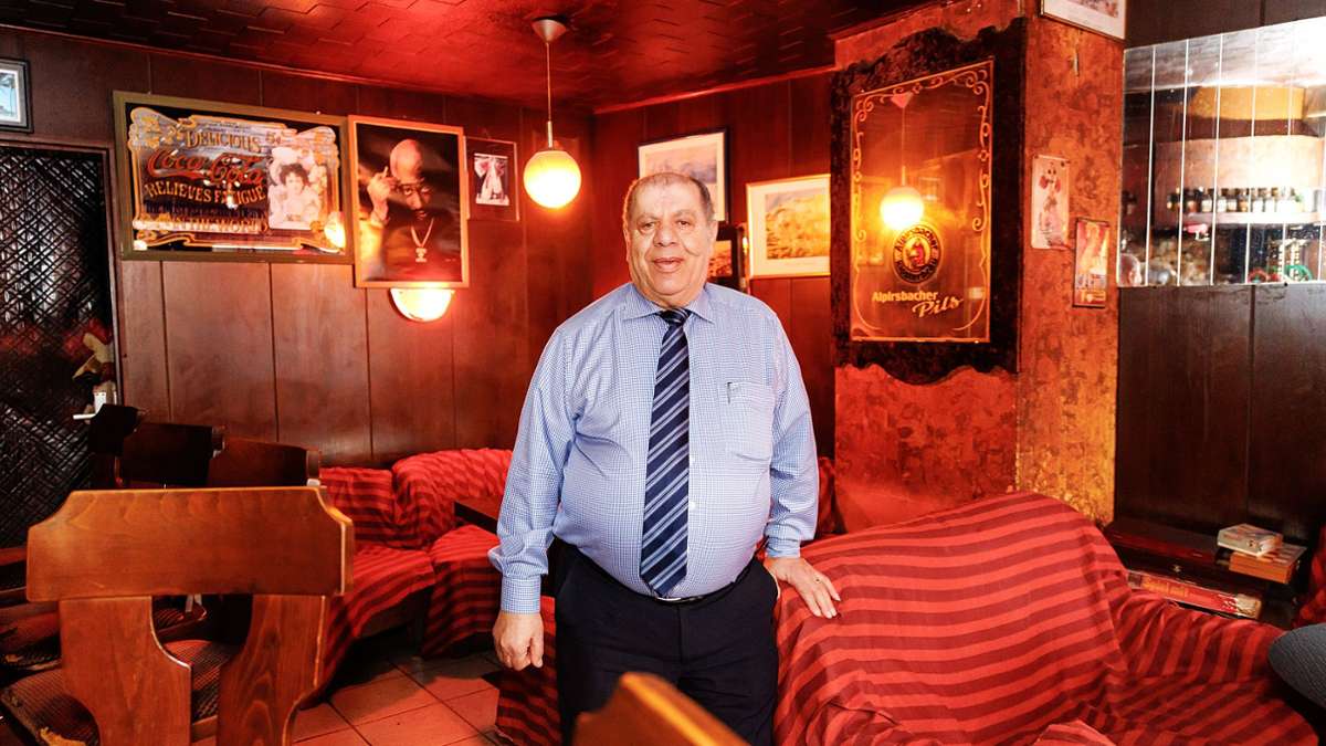 Samy’s Pub  schließt für immer: Kult-Wirt Omran Salameh sagt in Böblingen Adieu