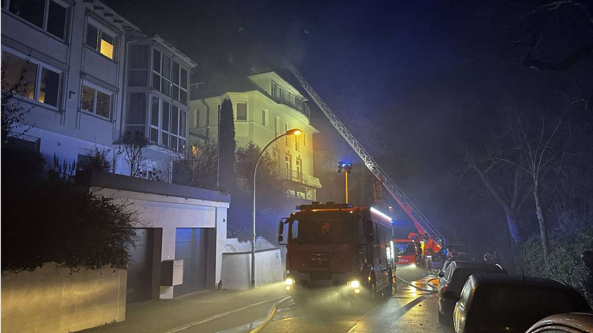 Silvesternacht in Stuttgart: Mehrere Brände beschäftigen Feuerwehr