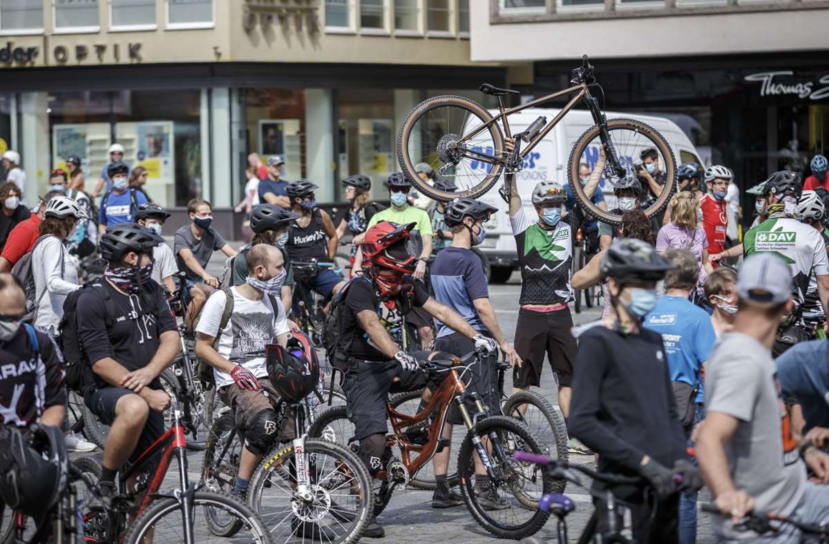 MTB-Demo in Stuttgart: Mountainbiker wollen mit Klischees aufräumen