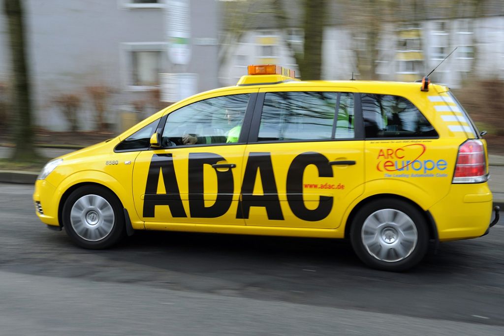 ADAC an Autobauer: Dieselnachrüstung muss kommen
