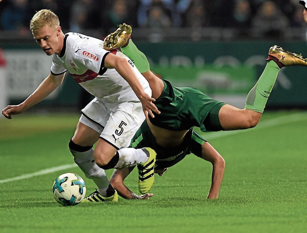 Der VfB-Profi zeigt eine „nationalmannschaftsreife“ Leistung und gewinnt fast 80 Prozent seiner Zweikämpfe: Sportvorstand Reschke lobt den neuen Abwehrchef Baumgartl