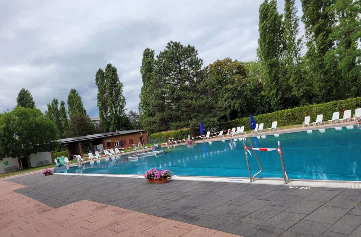 Inselbad Untertürkheim: Zu viele Fäkalien im Schwimmbecken