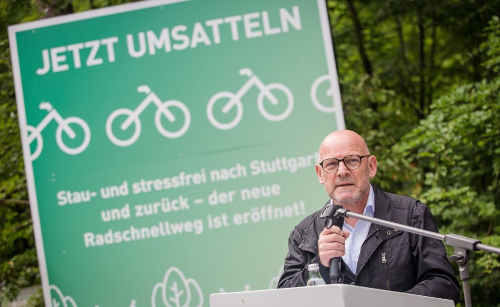 Klimaschutz: Hermann will beim Autoverkehr auf die Bremse treten