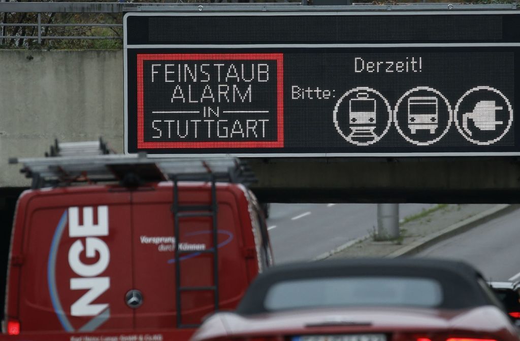 Vielleicht zum letzten Mal startet an diesem Dienstag der Alarm: In Stuttgart beginnt die Feinstaubsaison