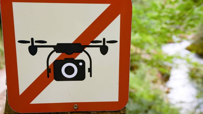 Drohne stürzt ab und verletzt dabei Touristen
