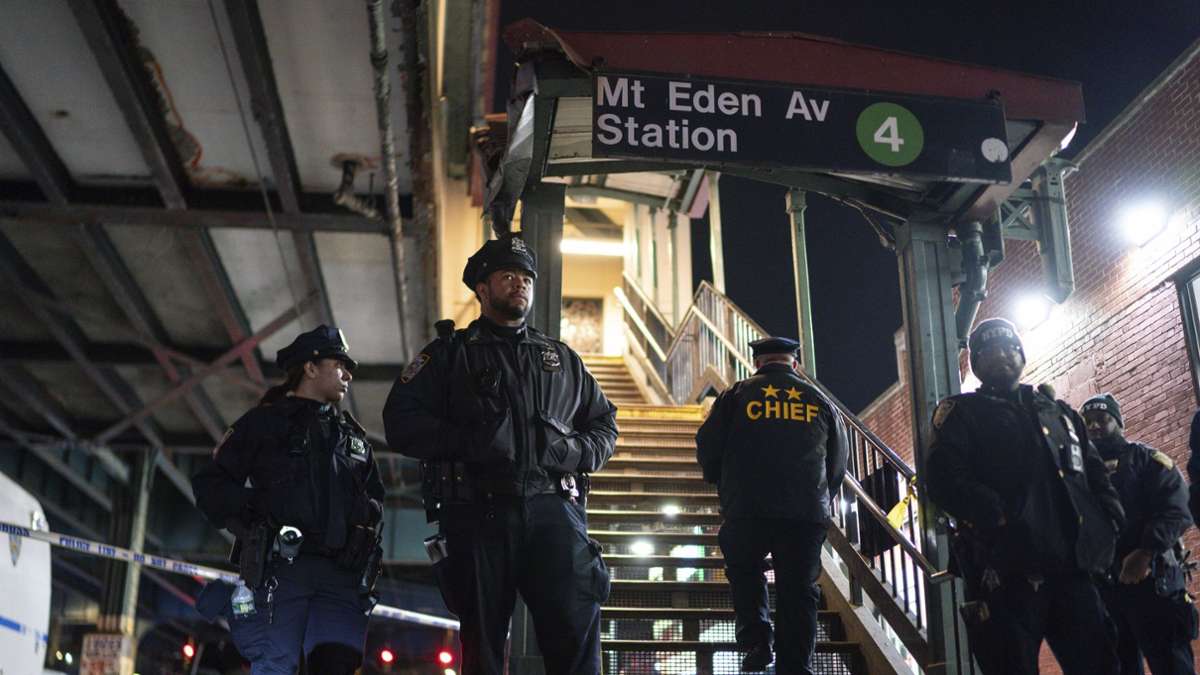Bronx in New York: Mindestens ein Toter bei Schüssen in U-Bahn