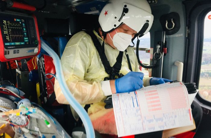 Covid-Patienten im Helikopter: „Sie glaubt noch immer an eine Grippe“