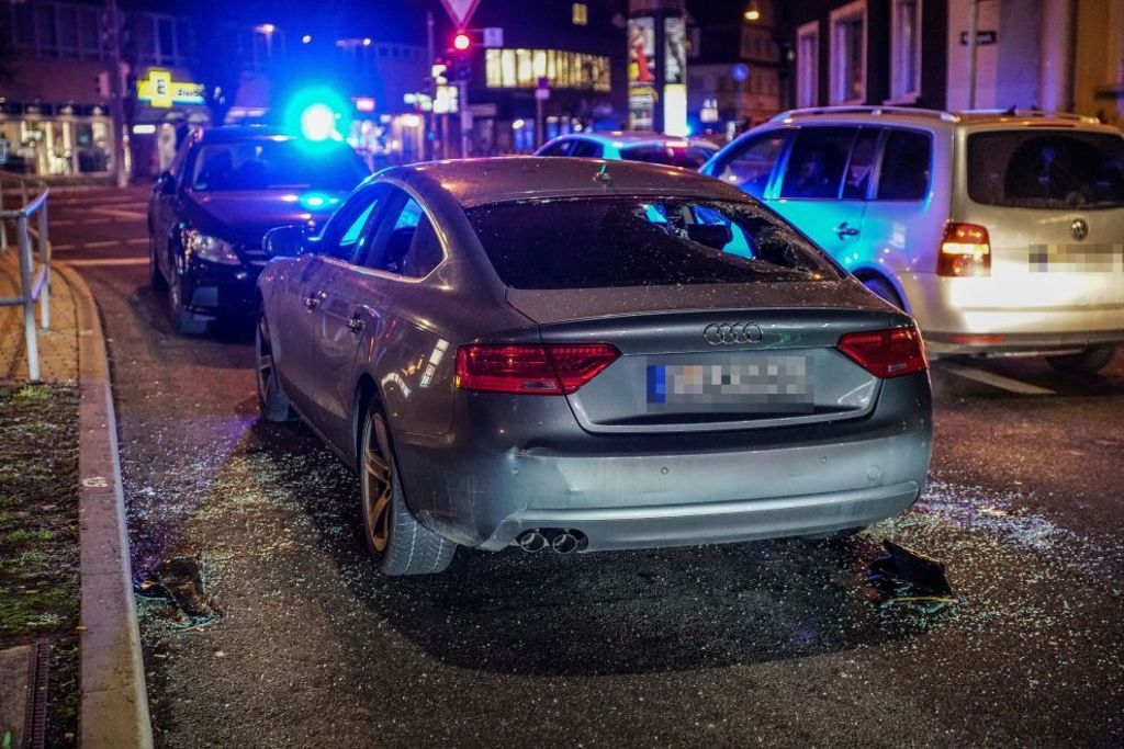 13.12.2018 Polizei vereitelt offenbar Bankraub in Stuttgart-Vaihingen.