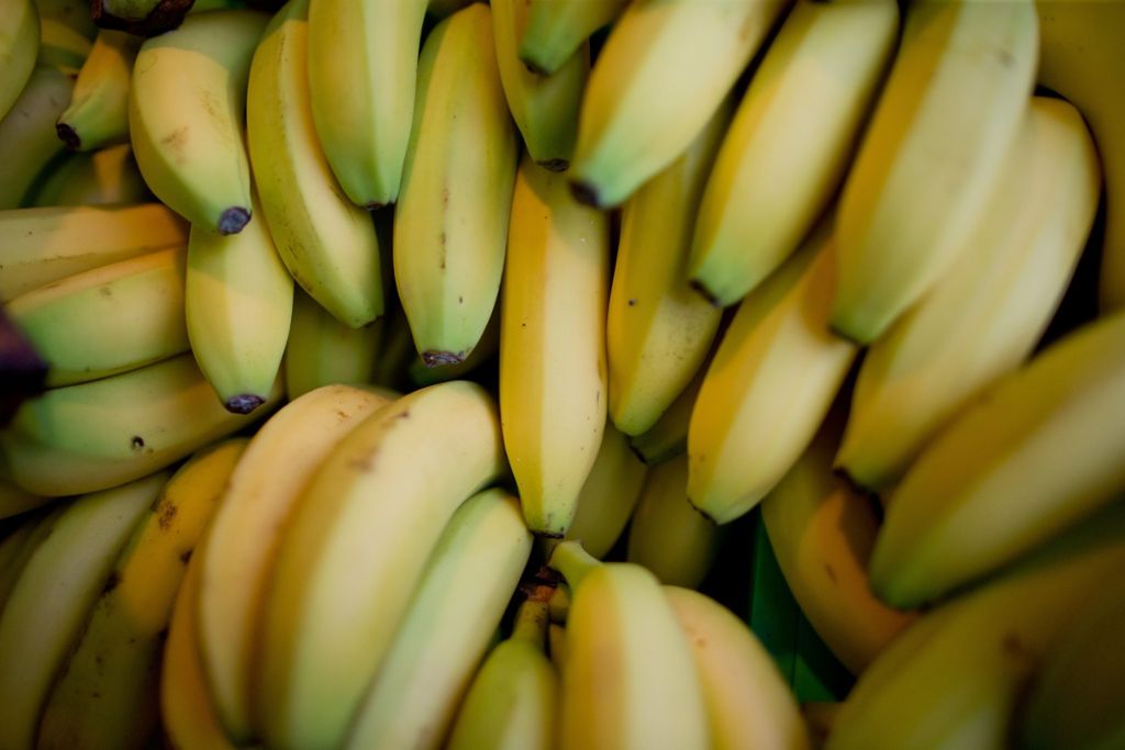 Loch in Banane ruft Polizei auf den Plan