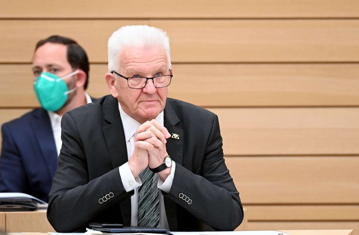 Ministerpräsident Winfried Kretschmann am Mittwoch im Stuttgarter Landtag Foto: dpa/Bernd Weissbrod