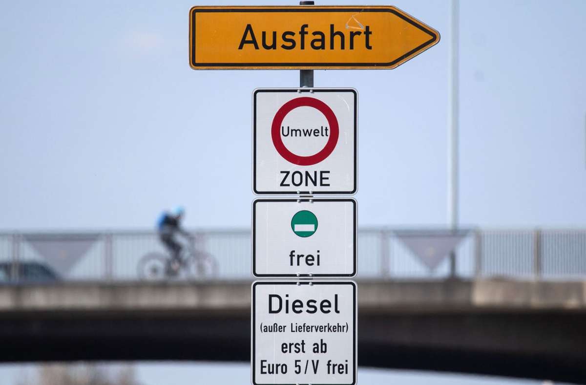 Diesel mit Euro 5 in Stuttgart: Schnelle Entscheidung zum Fahrverbot?