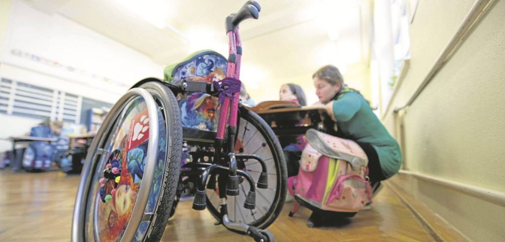 Weiter Lehrermangel für Unterricht mit behinderten Kindern
