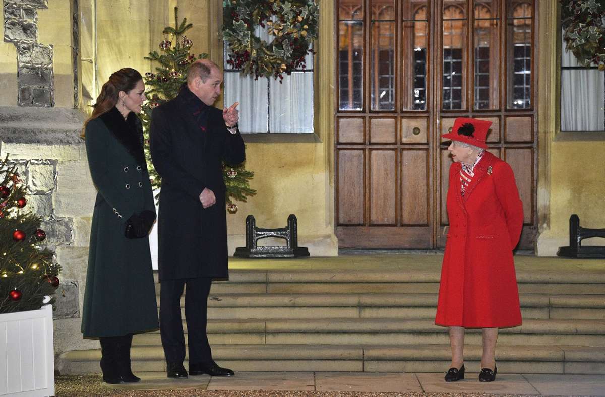 Die Tour endete in Windsor, wo Kate und William mit Queen Elizabeth II. zusammentrafen.