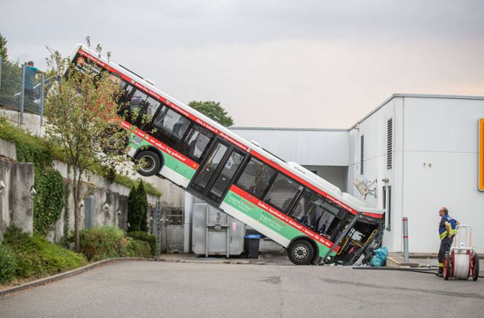 Bus-Unfall in Herrenberg: Polizei äußert sich zur Unfallursache