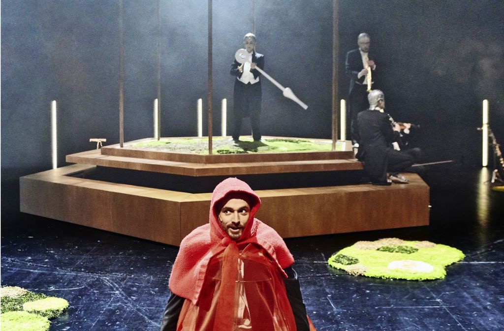 Die Stuttgarter Junge Oper spielt das Märchen in Georges Aperghis’ Fassung für Kinder ab sechs Jahren: Georges Aperghis’ „Rotkäppchen“ an der Jungen Oper