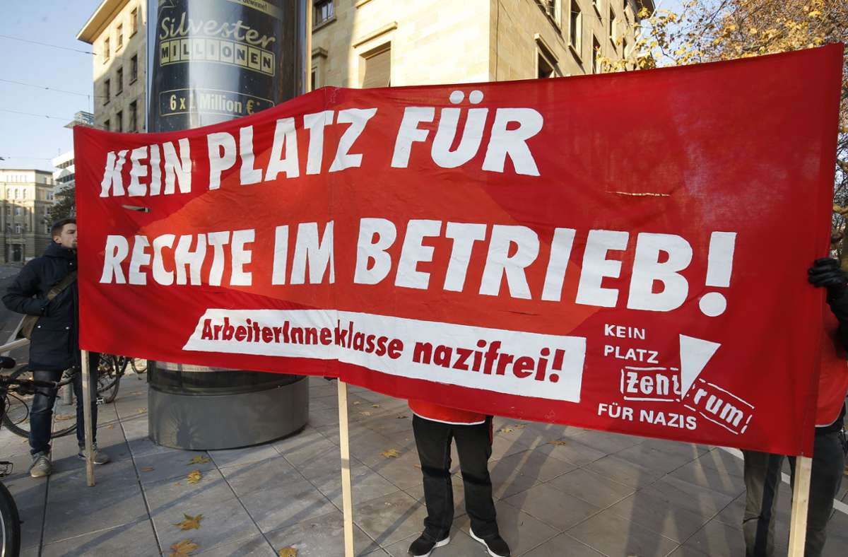 Im Dezember 2019 schlugen zwei Verhandlungen vor dem Landesarbeitsgericht Stuttgart hohe Wellen, in denen rassistische Beleidigungen von Daimler-Mitarbeitern verhandeln wurden. Foto: Leif Piechowski