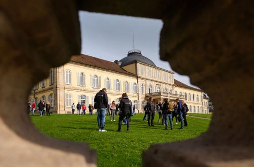 Universitäten wie  Hohenheim und andere Hochschulen in Stuttgart wollen sich nicht abschotten, sondern den Studierenden weiterhin Raum zum Austausch bieten. Foto: Lichtgut/Max Kovalenko