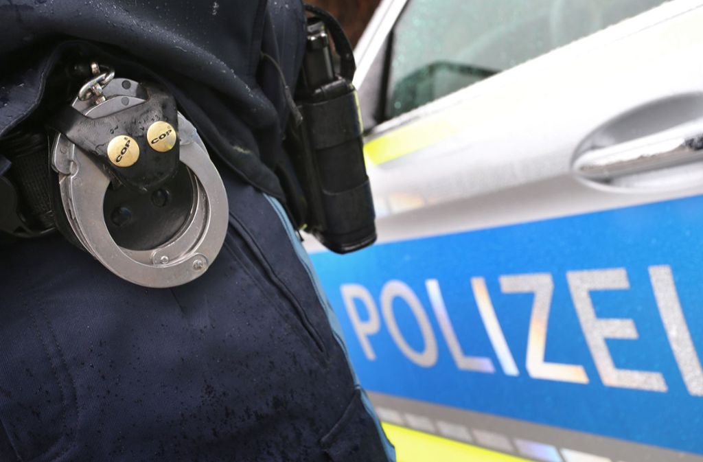 Die Polizei hat den 32-Jährigen festgenommen. (Symbolbild) Foto: dpa/Karl-Josef Hildenbrand