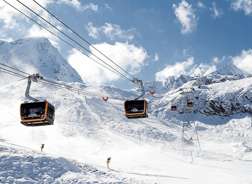 Modernisierung am Stubaier Gletscher in Tirol: Zur Wintersaison 2016/2017 ist die neue 3S-Eisgratbahn in Betrieb gegangen. Foto: Stubaier Gletscher
