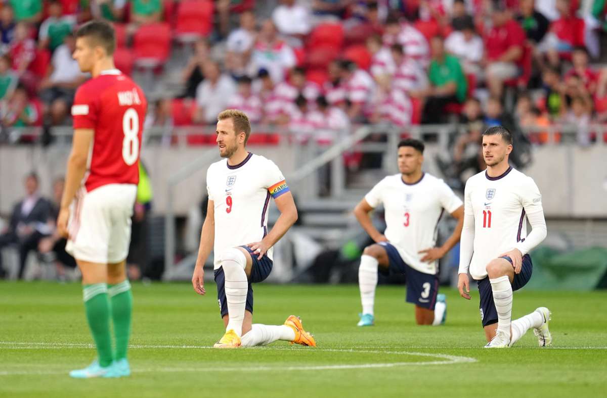Nations League: England verliert 0:1 in Ungarn - Buh-Rufe bei Kniefall