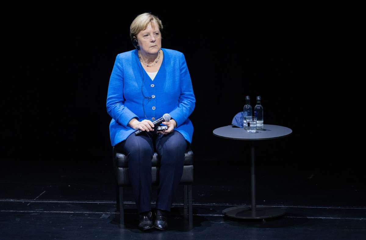 Düsseldorfer Schauspielhaus: Angela Merkel zieht Bilanz – beruflich und privat