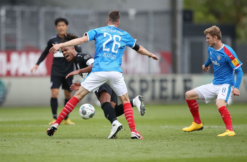 Der VfB Stuttgart muss gegen Holstein Kiel eine Niederlage einstecken.
