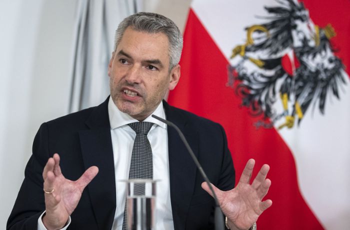 Karl Nehammer positiv auf Corona getestet: Österreichs Kanzler hat sich nicht in Skihütte angesteckt