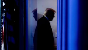 Trump bunkert sich nach US-Wahl im Weißen Haus ein