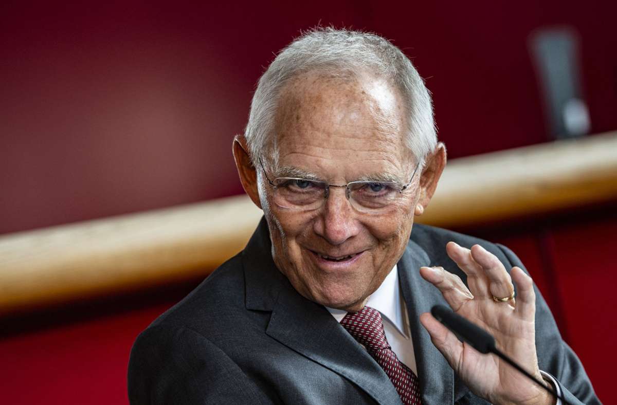CDU-Spitzenkandidat für Baden-Württemberg: Schäuble kämpft   um Stimmen für Laschet