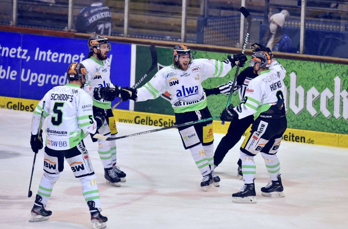 Eishockey: Bietigheim Steelers machen in Kassel DEL-Aufstieg perfekt