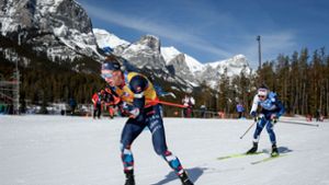 Biathlet Bö feiert 75. Weltcupsieg und holt Gesamtweltcup