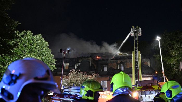 Zwei Tote und viele Verletzte bei Brand in Altenheim