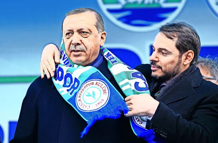 Türkei: Erdogans Schwiegersohn tritt als Finanzminister zurück
