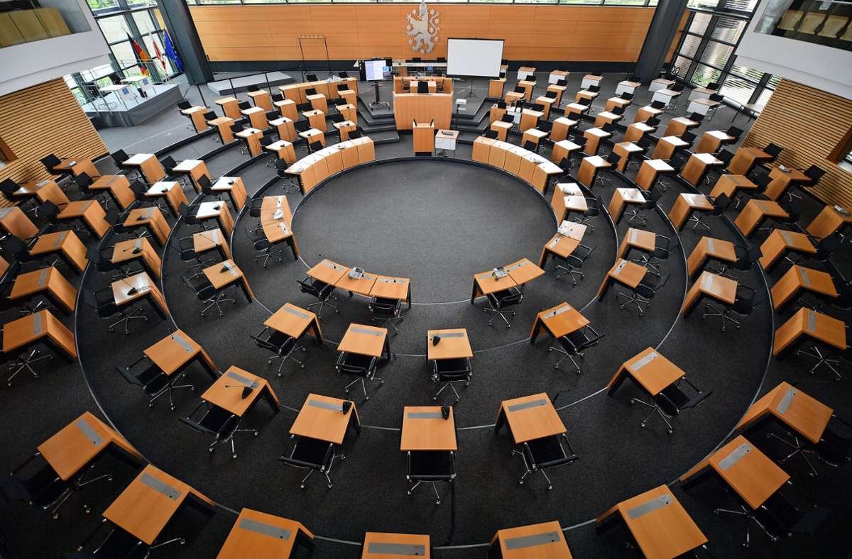 Der Landtag wollte ursprünglich  am kommenden Montag über seine Selbstauflösung abstimmen. Foto: dpa/Martin Schutt