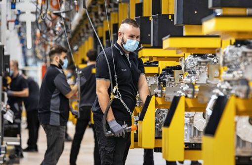 Bei den Autokonzernen hängt derzeit etwa jeder zweite Job am Verbrenner. Foto: Daimler AG/Mercedes-Benz AG - Global Commun