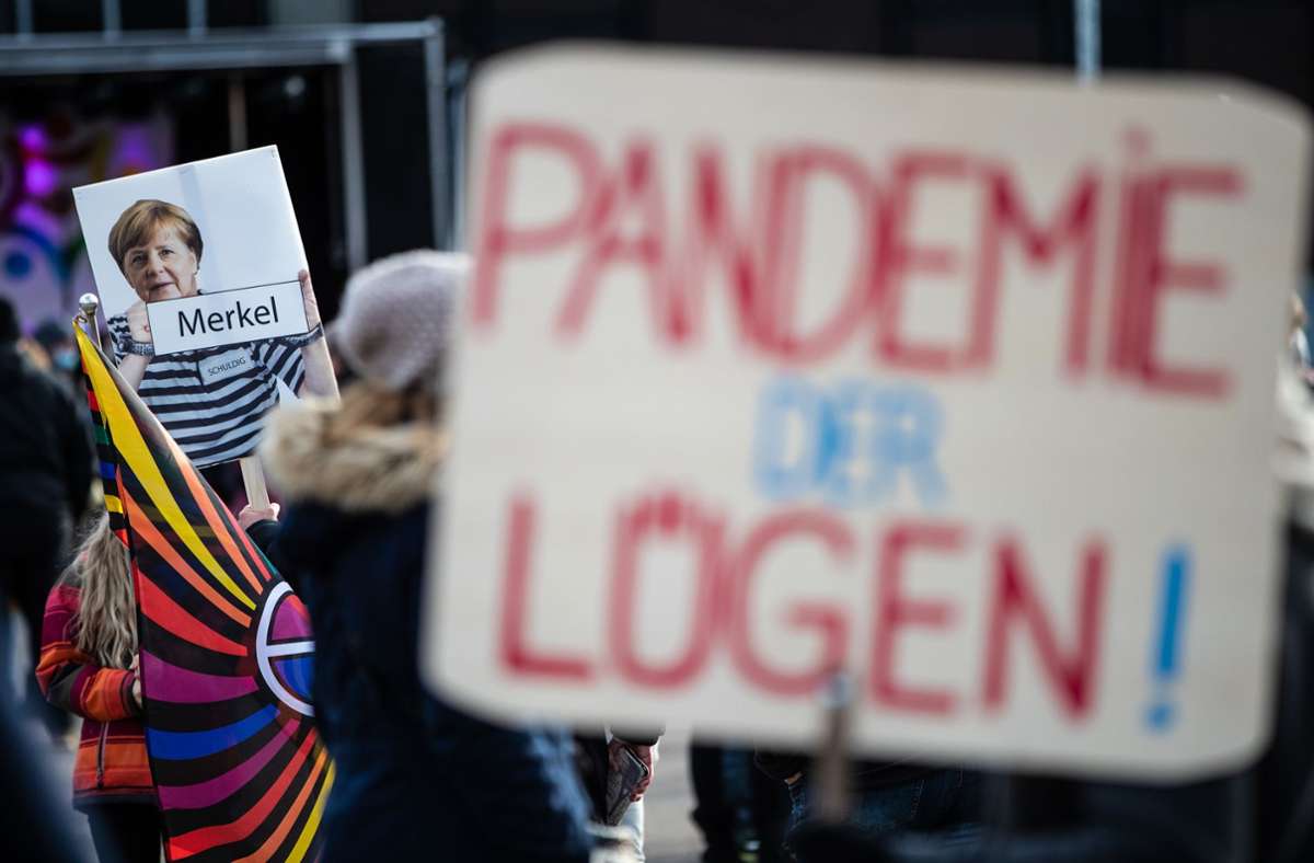 „Querdenker“ in Stuttgart: Demo mit 500 Teilnehmern am Wochenende