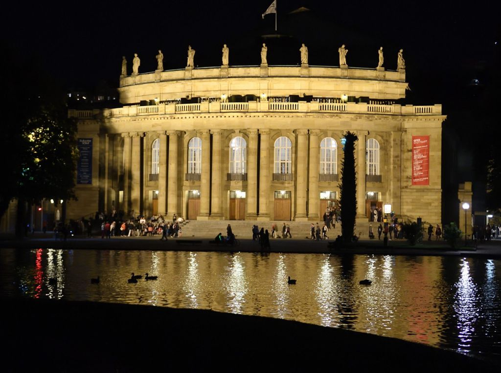 Am Mercedes-Benz-Museum oder im Paketpostamt: Zwei Standorte für die Interims-Oper im Rennen