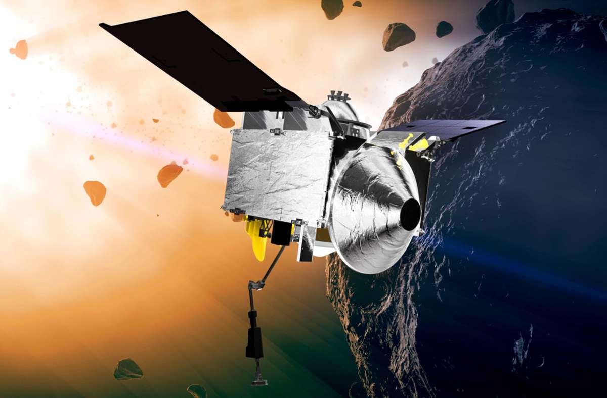 „Osiris Rex“ war im September 2016 vom Weltraumbahnhof Cape Canaveral gestartet und rund zwei Jahre später bei Bennu angekommen. Seitdem umkreist die etwa sechs Meter lange und 2100 Kilogramm schwere Sonde den Asteroiden und untersucht ihn mit ihren wissenschaftlichen Instrumenten und Kameras.