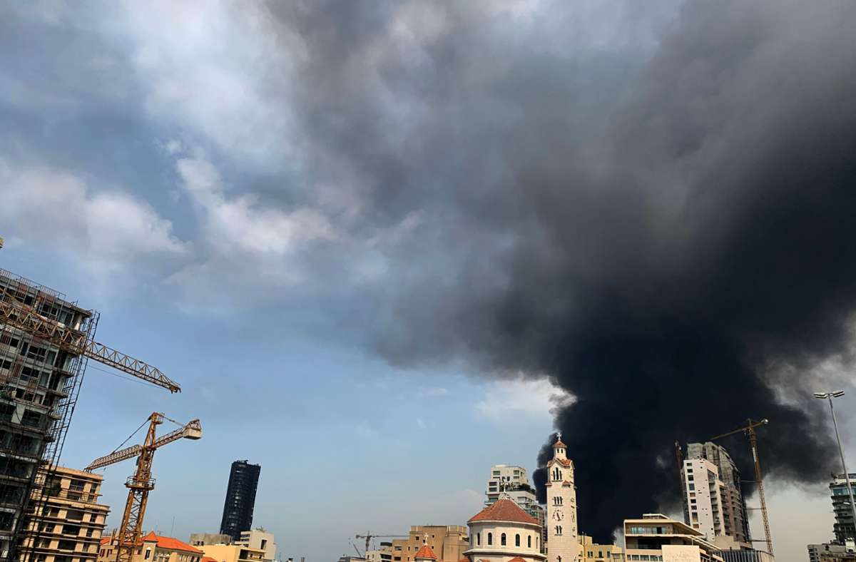 Im Hafen von Beirut: Großbrand bricht nur einen Monat nach Explosion aus