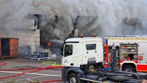 Recyclinghof in Wiesloch brennt