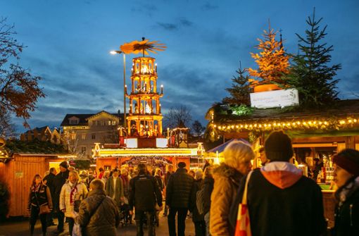 2019 gab es den letzten Lichterglanz auf dem Esslinger Marktplatz. Foto: Rudel/Ines Rudel