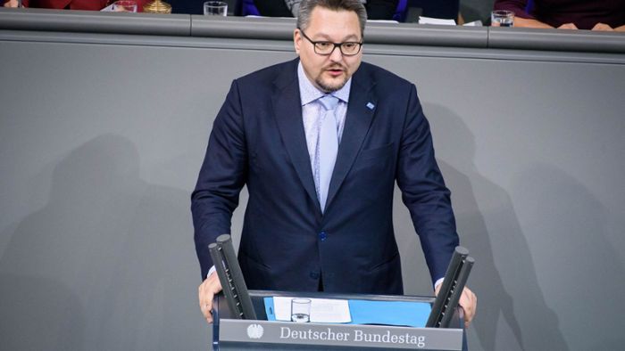 AfD-Abgeordneter Stefan  Keuter  vergleicht Merkel indirekt mit Hitler