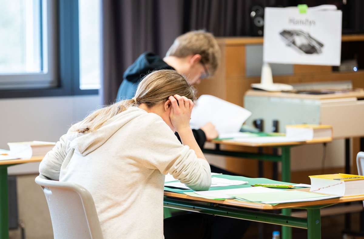 Bildung in Baden-Württemberg: Verbände kritisieren Schoppers Idee Schulen zusammenzulegen