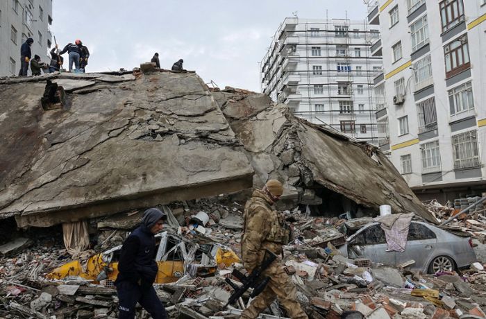 Verheerende Erdbeben in der Türkei und Syrien: Geberkonferenz sammelt sieben Milliarden Euro für Wiederaufbau